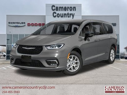 New 2025 Chrysler Pacifica Select