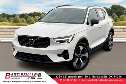 Used 2023 Volvo XC40 B4 Ultimate