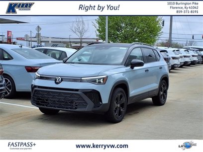 New 2025 Volkswagen Taos SE