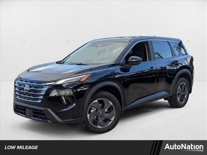 Certified 2025 Nissan Rogue SV