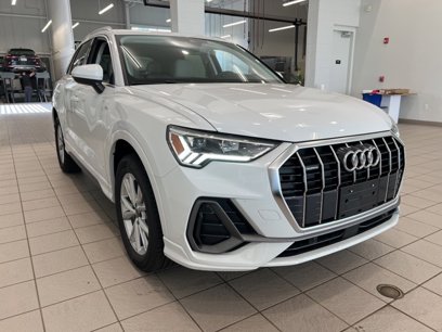 New 2025 Audi Q3 2.0T Premium