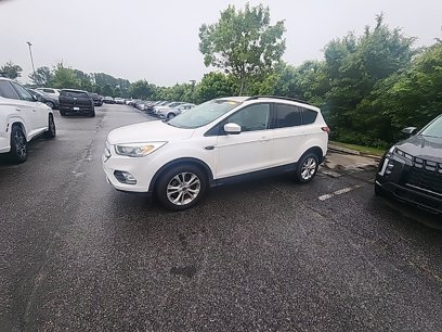 Used 2017 Ford Escape SE w/ SE Leather Comfort Package
