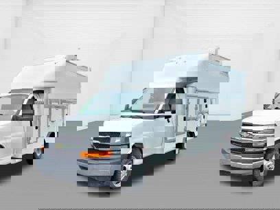 Used 2017 Chevrolet Express 4500