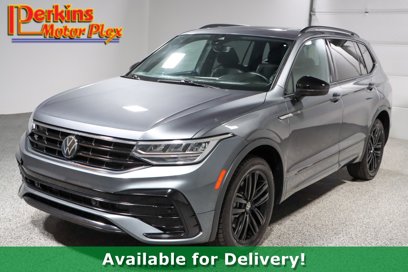 Used 2022 Volkswagen Tiguan SE R-Line
