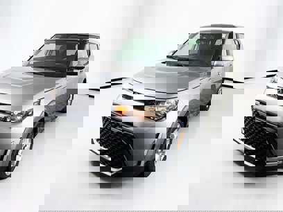 New 2025 Kia Soul LX