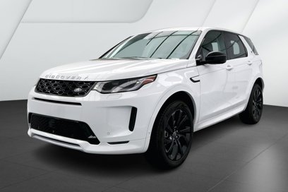 New 2025 Land Rover Discovery Sport S