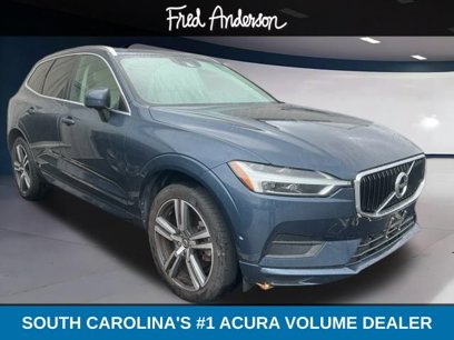 Used 2019 Volvo XC60 T6 Momentum w/ Multimedia Package