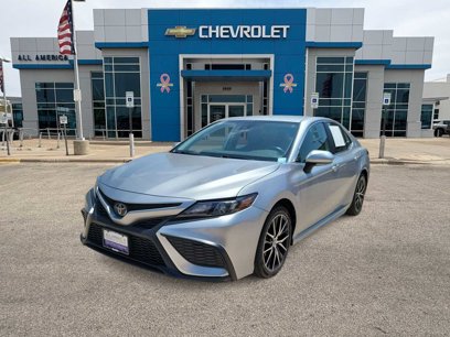 Used 2023 Toyota Camry SE