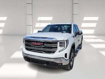 New 2025 GMC Sierra 1500 SLT w/ SLT Premium Plus Package