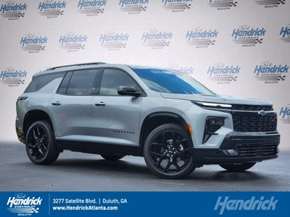 Used 2025 Chevrolet Traverse RS