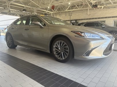 Used 2019 Lexus ES 300h