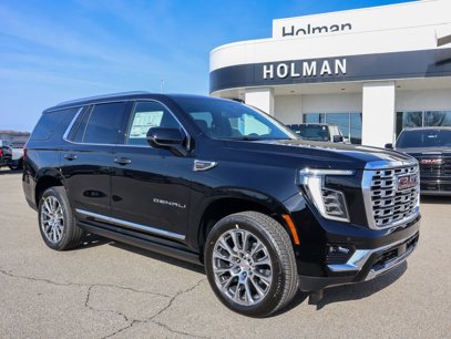 New 2025 GMC Yukon Denali w/ Sun & Power Step Package