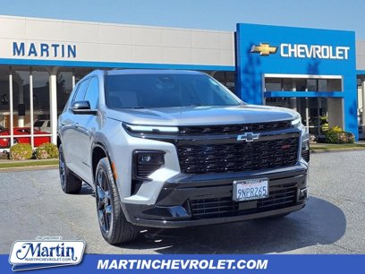 Used 2024 Chevrolet Traverse RS