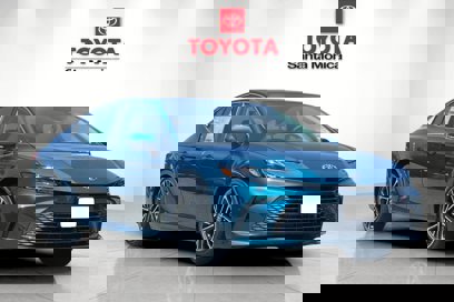 New 2025 Toyota Camry XLE