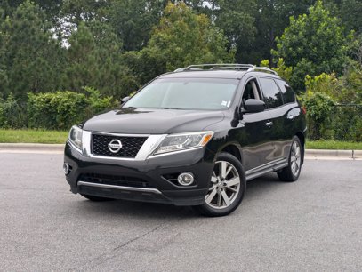Used 2016 Nissan Pathfinder Platinum