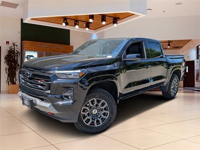 Used 2024 Chevrolet Colorado Z71 w/ Z71 Convenience Package 2