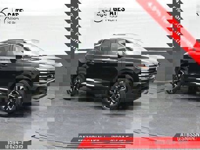 New 2025 Nissan Kicks SV w/ Charging Package