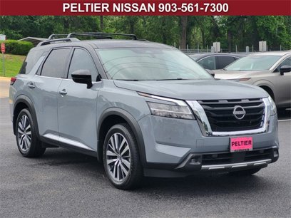 Certified 2022 Nissan Pathfinder Platinum w/ Cargo Package