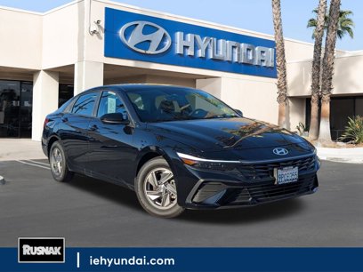 New 2024 Hyundai Elantra SE