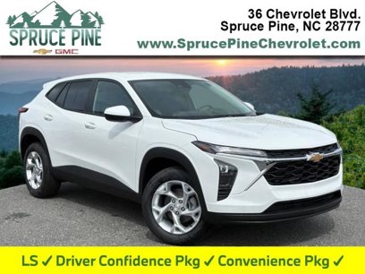 New 2025 Chevrolet Trax LS