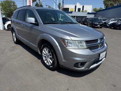Used 2018 Dodge Journey SXT w/ Connectivity Group