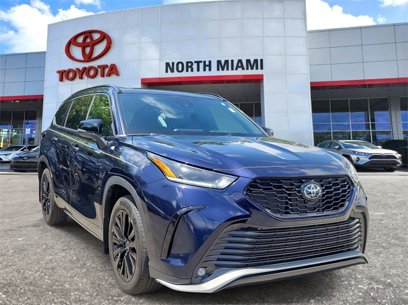 Used 2024 Toyota Highlander XSE