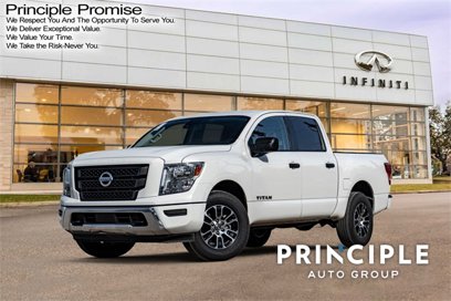 Used 2023 Nissan Titan SV