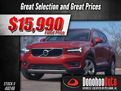 Used 2021 Volvo XC40 T5 Momentum