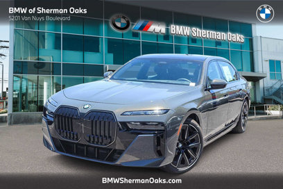 New 2025 BMW 750e xDrive w/ Executive Package