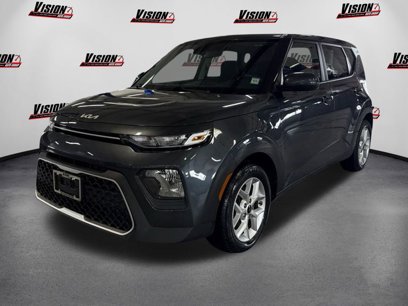 Used 2022 Kia Soul LX w/ Technology Package