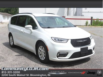 Used 2022 Chrysler Pacifica Touring-L
