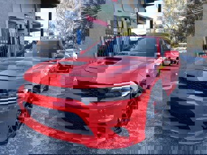 Used 2017 Dodge Charger R/T Scat Pack w/ Beats Audio Group