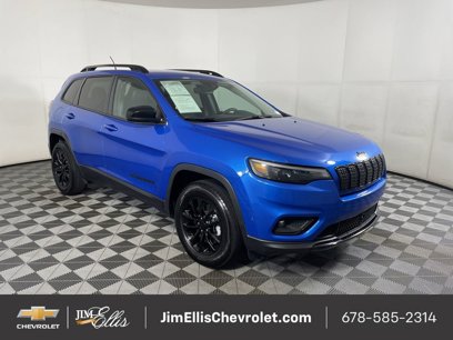 Used 2023 Jeep Cherokee Altitude Lux