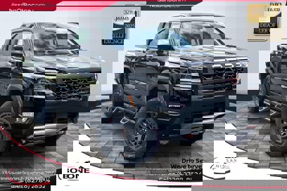 New 2025 Nissan Frontier PRO-4X w/ Pro Premium Package