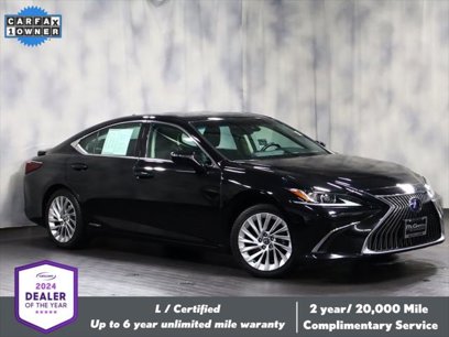 Certified 2021 Lexus ES 300h w/ Accessory Package 2