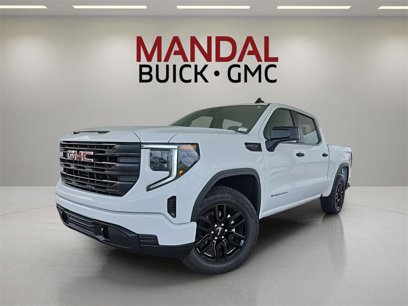 Used 2025 GMC Sierra 1500 Pro w/ Graphite Edition