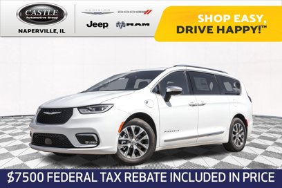 New 2025 Chrysler Pacifica Pinnacle