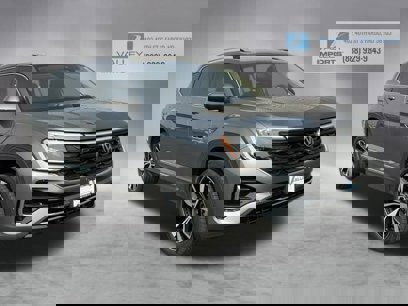 Certified 2024 Volkswagen Atlas SEL Premium R-Line