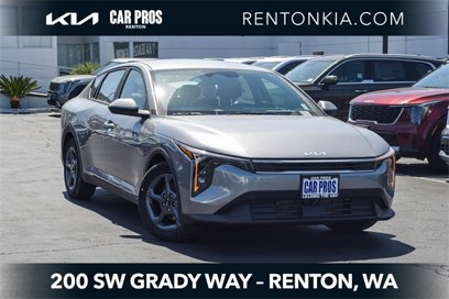 New 2025 Kia K4 LXS
