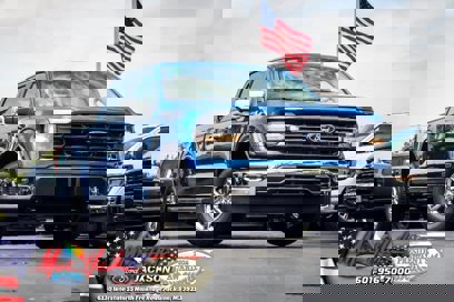 New 2025 Ford F150 XLT w/ Equipment Group 302A MID