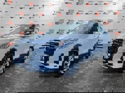 New 2025 Nissan Kicks S