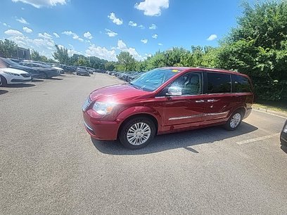 Used 2013 Chrysler Town & Country Touring-L w/ Premium Group