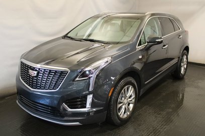 Certified 2022 Cadillac XT5 Premium Luxury w/ LPO, Floor Liner Package