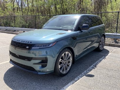 New 2025 Land Rover Range Rover Sport Dynamic SE