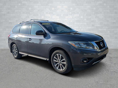 Used 2014 Nissan Pathfinder SV