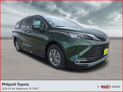 New 2024 Toyota Sienna XLE