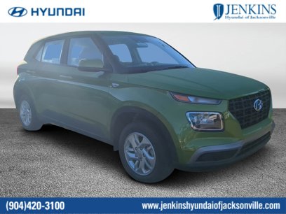 New 2024 Hyundai Venue SE