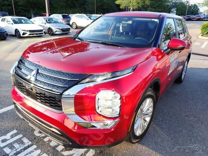 Used 2024 Mitsubishi Outlander ES