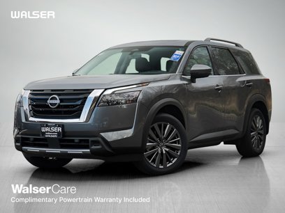 New 2025 Nissan Pathfinder SL w/ SL Premium Package