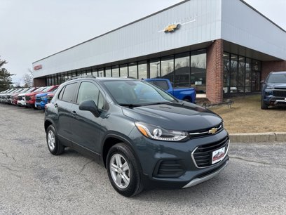 Used 2022 Chevrolet Trax LT w/ Premium Seat Package